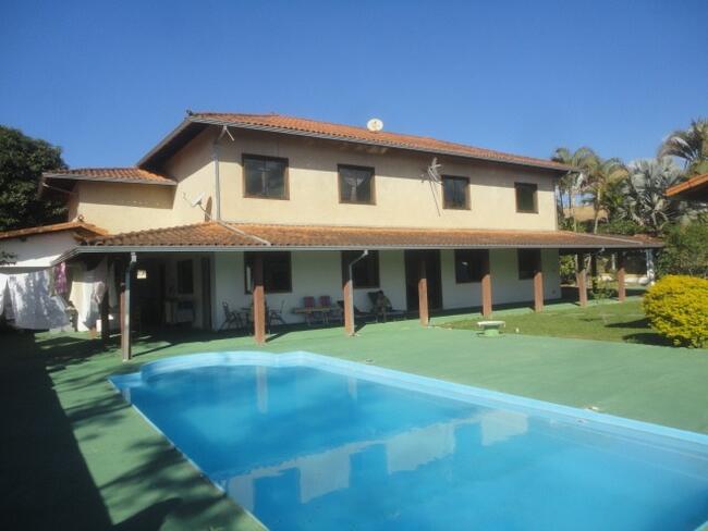 AMPLA CASA DE CAMPO C/ 500M2 I 2 PAV. I 3 SUÍTES I ÁREA DE LAZER COMPLETA I COND. PARAGEM DO TRIPUÍ I OURO PRETO/MG