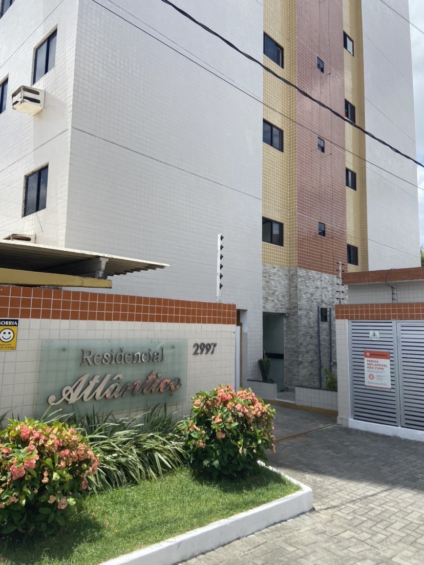 Aptº n.º 301, do Edifício Residencial ATLÂNTICO, situado a Avenida Juarez Távora, nº 2.997, Torre, João Pessoa/PB