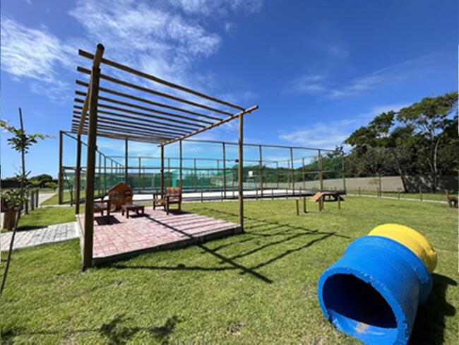 Lote De Terreno Nº 02 Da Quadra "o" No Condomínio Bosque Do Sol, João Pessoa/pb, Medindo 10 Metros De Frente E Fundos Por 20 Metros De Ambos Os Lados., localizado em João Pessoa - PB