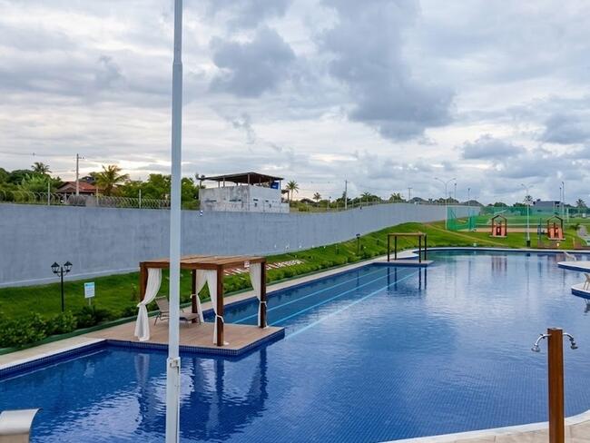 Lote De Terreno Nº 09 Da Quadra "v" No Condomínio Villas De Carapibus, Jacumã, Conde/pb - Medindo 12 Metros De Frente E Fundos Por 20 Metros De Ambos Os Lados, Totalizando 240m²., localizado em Conde - PB, bairro Jacumã