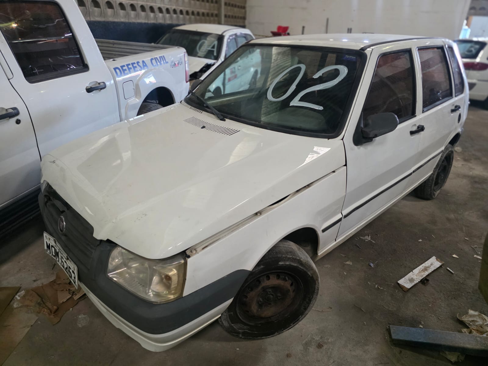 FIAT/UNO MILLE ECONOMY - PLACA: MOM-5253 - ANO/MODELO: 2009/2010 - CHASSI: 9BD15822AA6268485 - RENANVAM: 135660750 - COMBUSTÍVEL: ALCOOL/GASOLINA - COR: BRANCA