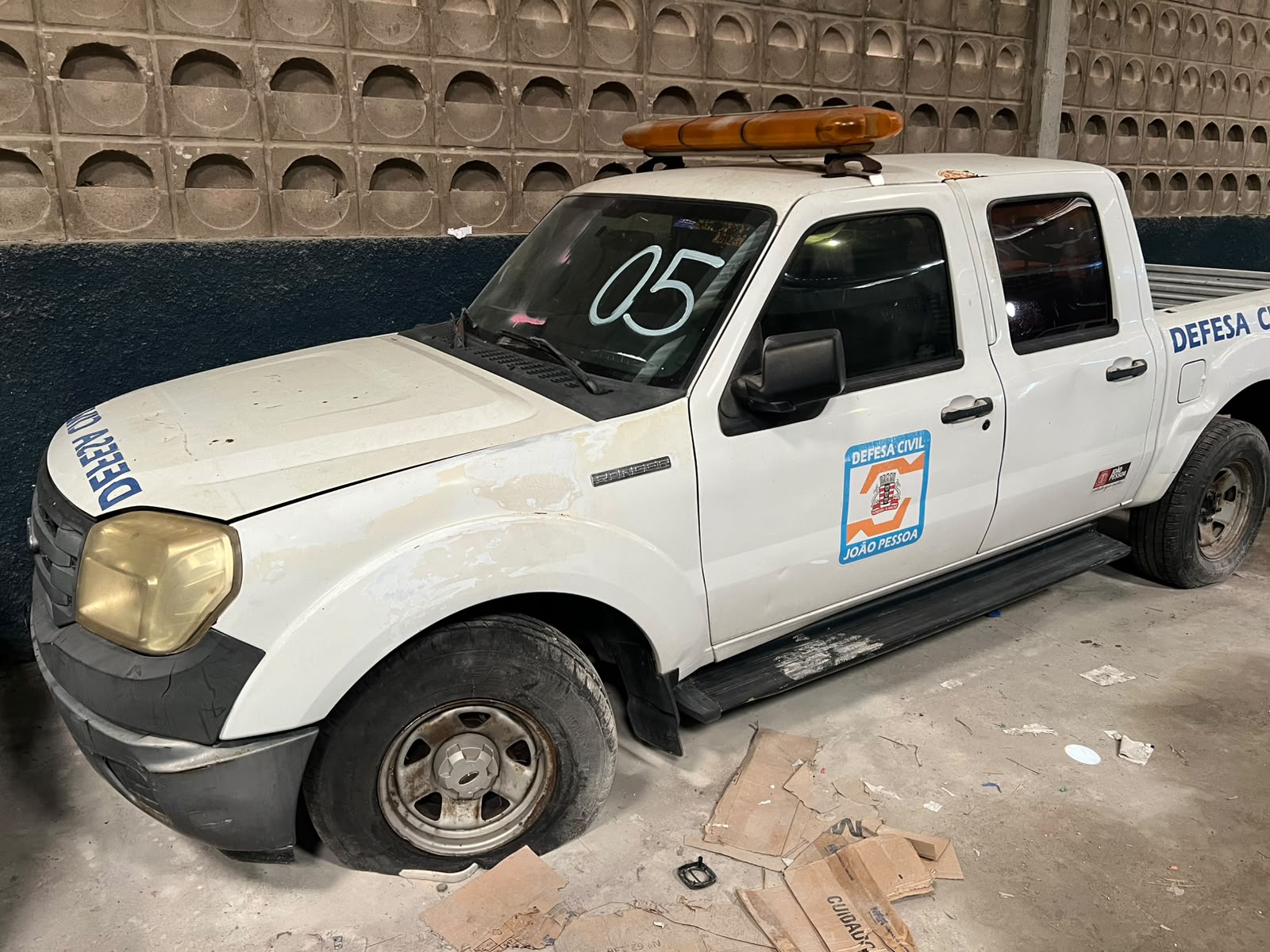 I/FORD RANGER XL 13P - PLACA: OEX-5259 - ANO/MODELO: 2011/2011 - CHASSI: 8AFER13P3BJ435532 - RENAVAM: 353861928 - COMBIUSTÍVEL: DIESEL - COR: BRANCA