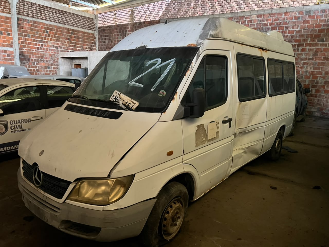 I/M.BENZ 313 CDI SPRINTER - PLACA: MNP-4451 - ANO/MODELO: 2007/2008 - CHASSI: 8AC9036728A983054 - RENAVAM: 953092976 - COMBUSTÍVEL: DIESEL - COR: BRANCA