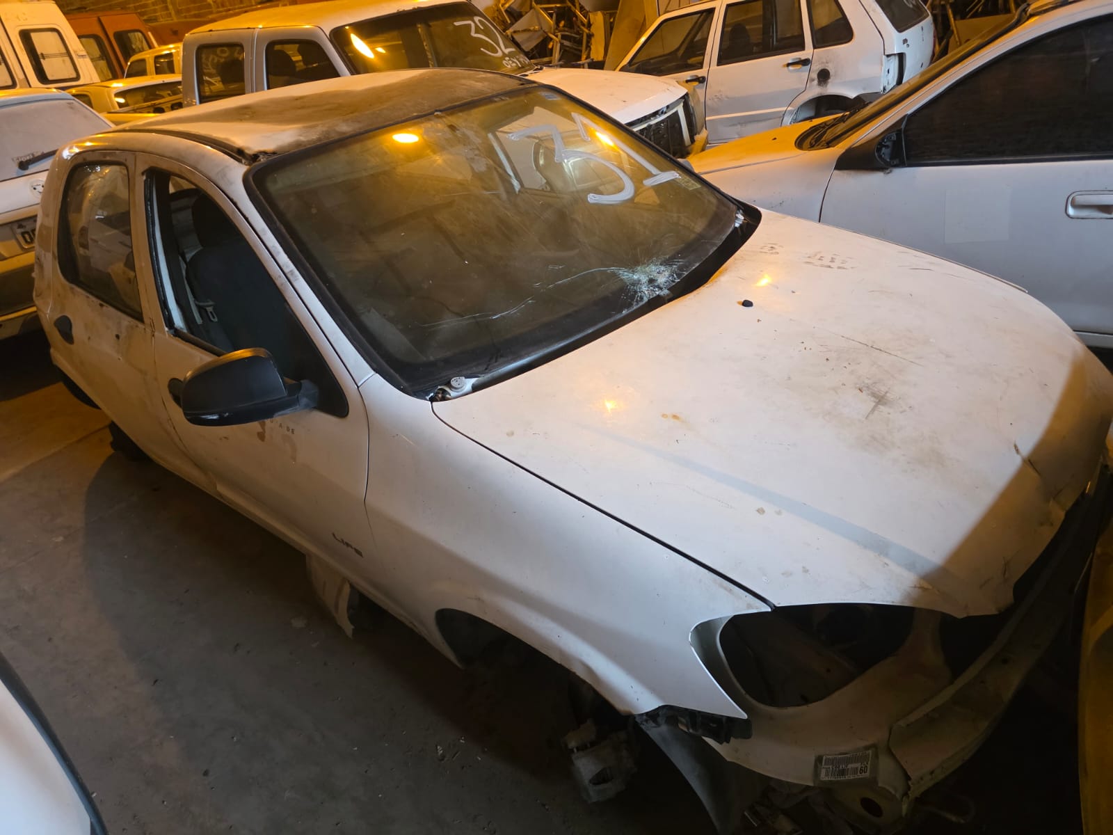 GM/CELTA 4P LIFE - PLACA: MOF-9268 - ANO/MODELO: 2006/2007 - CHASSI: 9BGRZ48907G160139 898***895 - COMBUSTÍVEL: ALCOOL/GASOLINA - COR: BRANCA. OBS: VEÍCULO SEM MOTOR