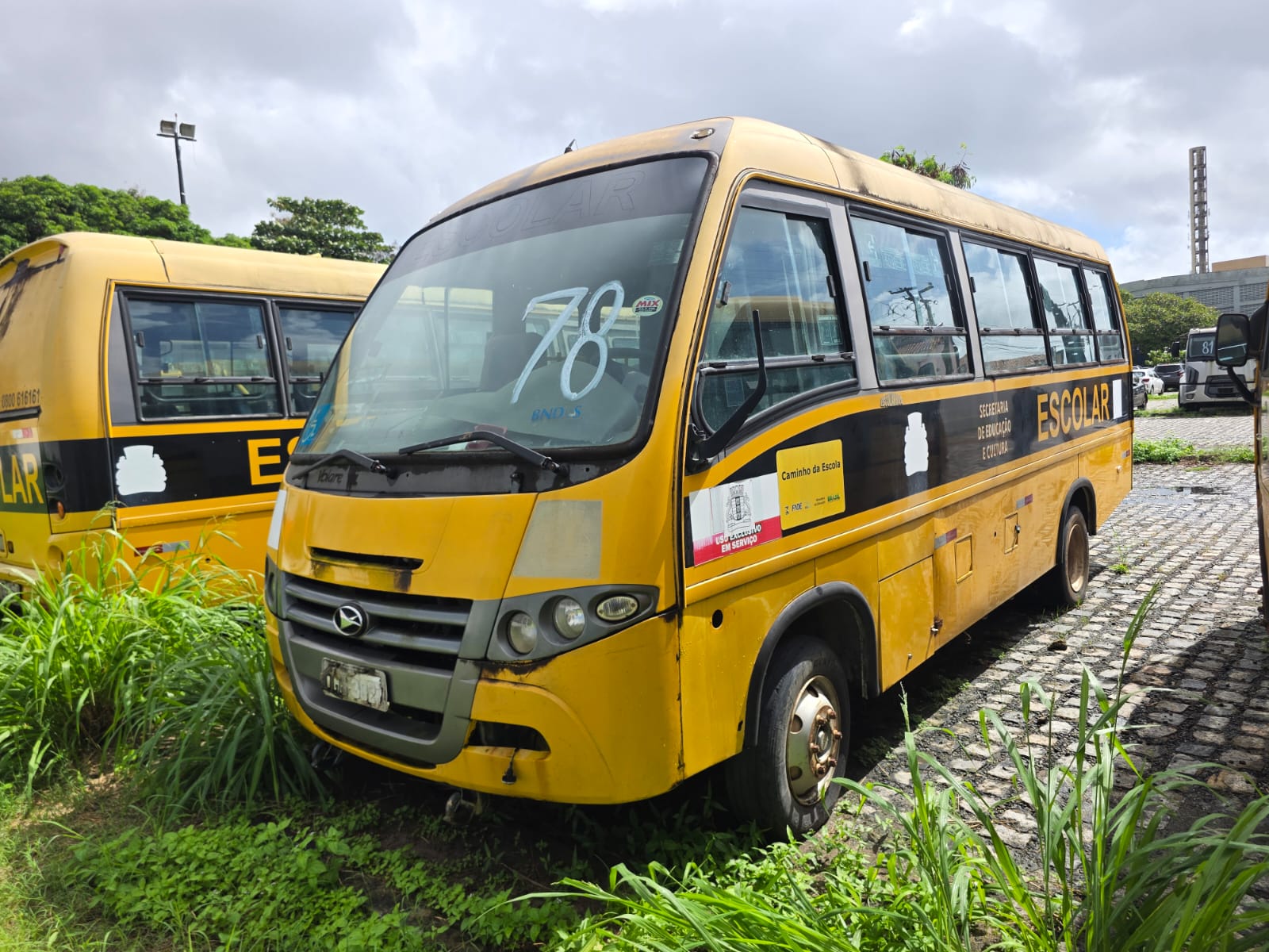 MARCOPOLO/VOLARE V8L - PLACA: OGG-3027 - ANO/MODELO: 2013/2014 - CHASSI: 93PB54M10EC048833 - RENAVAM: 595244432 - COMBUSTÍVEL: DIESEL - COR: AMARELA