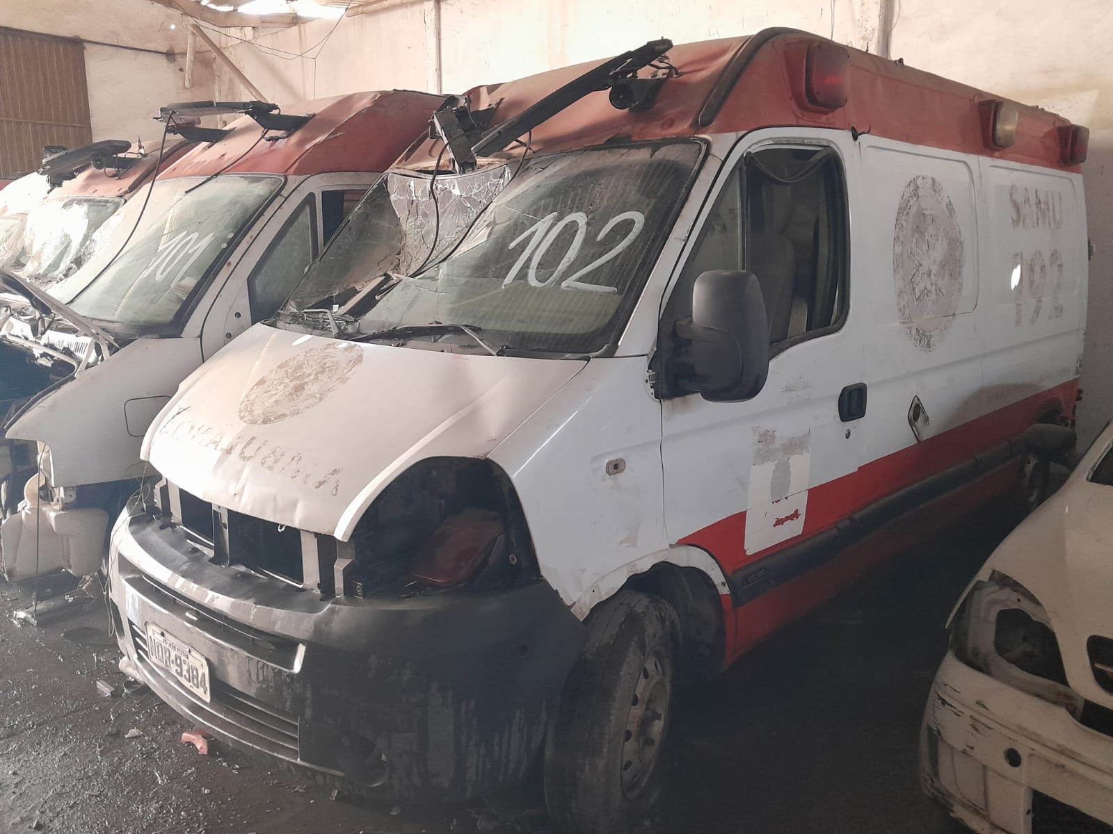RENAULT/MASTERAMB RONTAN - PLACA: NQB-9384 - ANO/MODELO: 2010/2011 - CHASSI: 93YADCUH6BJ522804 - RENAVAM: 329659618 - COMBUSTÍVEL: DIESEL - COR: BRANCA
