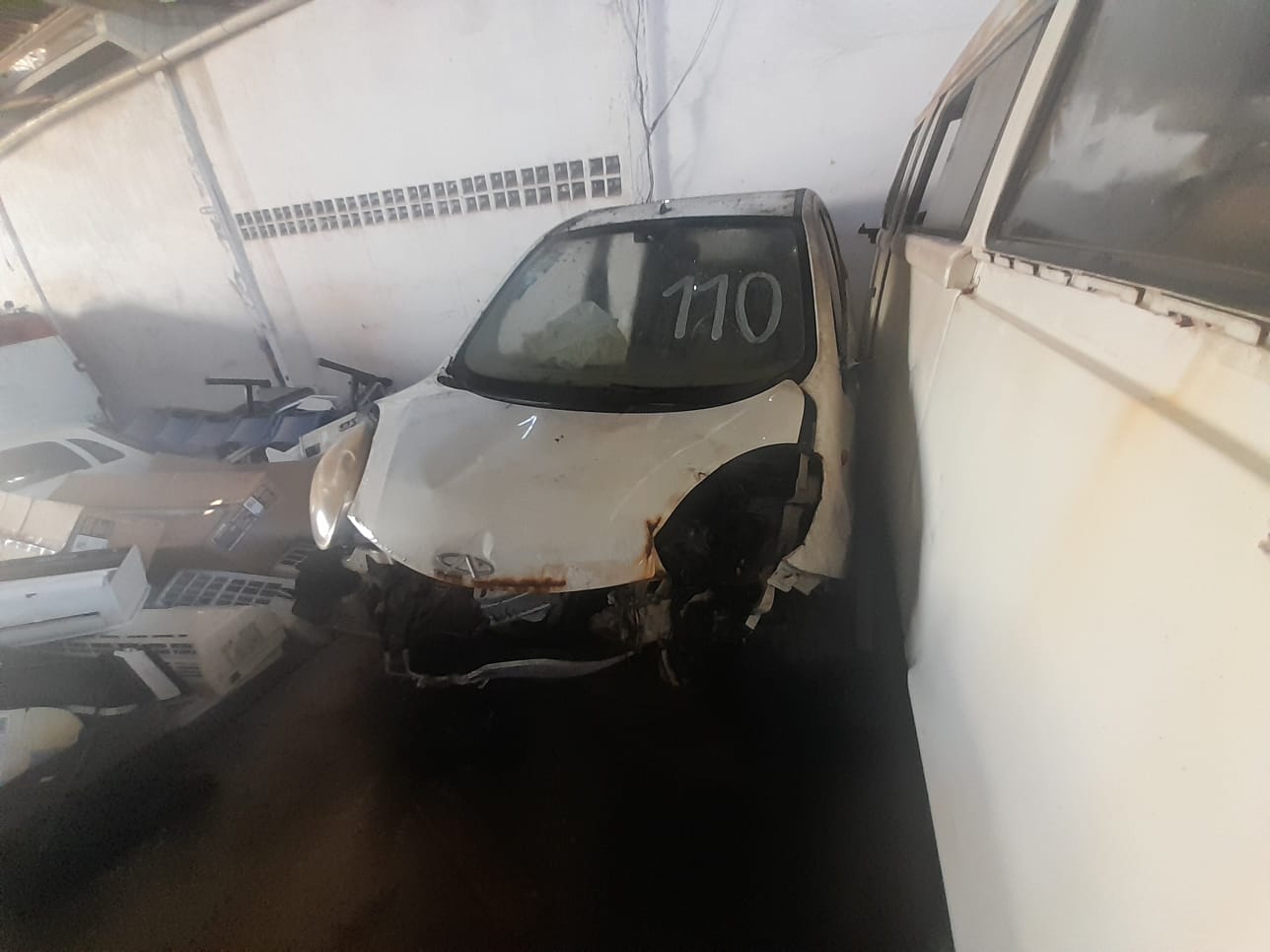 CHERY/QQ 1.0 LOOK - PLACA: QSL-4520 - ANO/MODELO: 2018/2019 - CHASSI: 98RDB12B5KA0036659 - RENAVAM: 1175525330 - COMBUSTÍVEL: ALCOOL/GASOLINA - COR: BRANCA