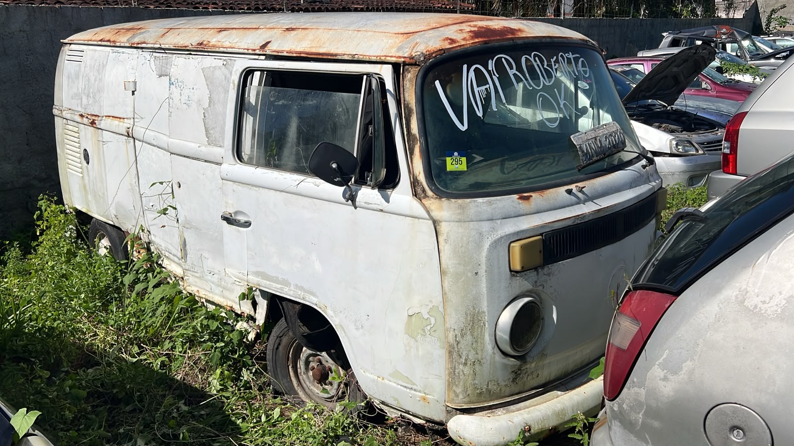 VW/KOMBI FURGAO