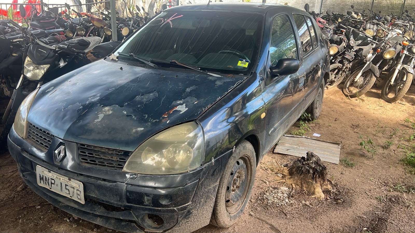 RENAULT/CLIO EXP 10 16VS