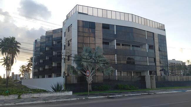 COMPREI - UM APARTAMENTO Nº 204, LOCALIZADO NA RUA ADAUTO HENRIQUES DE ARAÚJO, Nº59, EDIFÍCIO INTERMARES ATLANTIC VIEW, INTERMARES, CABEDELO/PB.