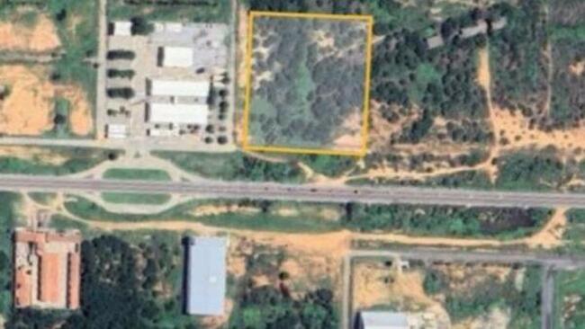 COMPREI (PGFN) - Uma Faixa de Terra, correspondente a uma pequena propriedade, encravada no imóvel rural, denominado de "Pilões", no Município de Patos/PB, com área de 1(hum) hectare,