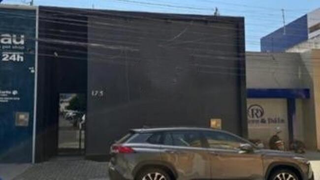 COMPREI (PGFN) - IMÓVEL COMERCIAL LOCALIZADO NA PRAÇA JOÃO PESSOA, Nº173, EM ÁREA CENTRAL E ESTRATÉGICA DO MUNICÍPIO DE PATOS PB. AVALIAÇÃO R$ 1.200.000,00 - LANCE INICIAL R$ 900.000,00.