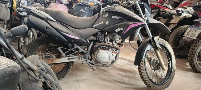 LEILÃO JUDICIAL DA 2ª VRA MISTA DE CUITÉ/PB - SUCATA DE MOTOCICLETA HONDA/NXR 150 BROS ES - PRETA - 2014/2014