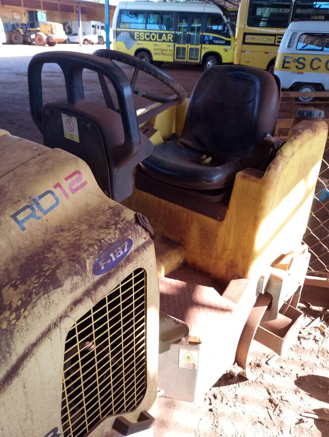 rolo compactador wacker neuson