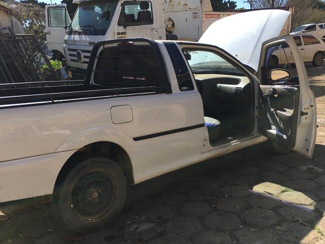 SAVEIRO 1.6 CAMINHONETE