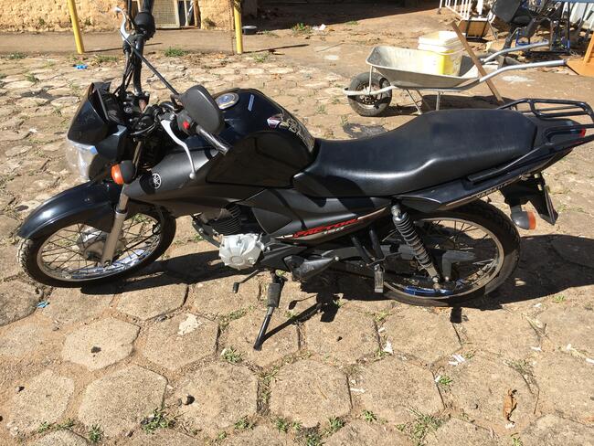 MOTO YAMAHA FACTOR