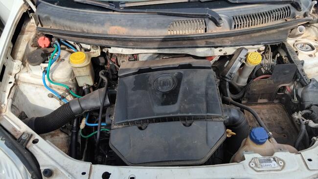 PALIO ESSENCEPALIO ESSENCE