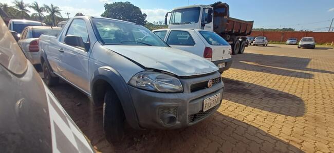 FIAT STRADA WOKING 1.4