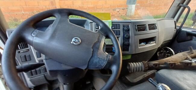 CAMINHÃO VOLVO VM 220