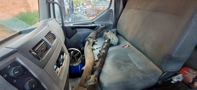 CAMINHÃO VOLVO VM 220