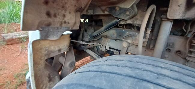 CAMINHÃO VOLVO VM 220