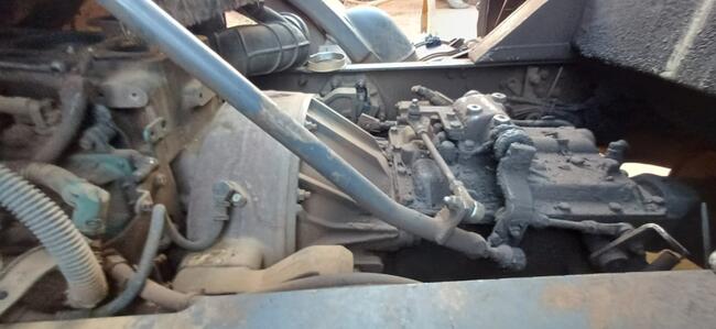 CAMINHÃO VOLVO VM 220