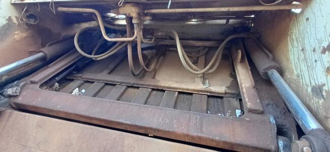 CAMINHÃO VOLVO VM 220