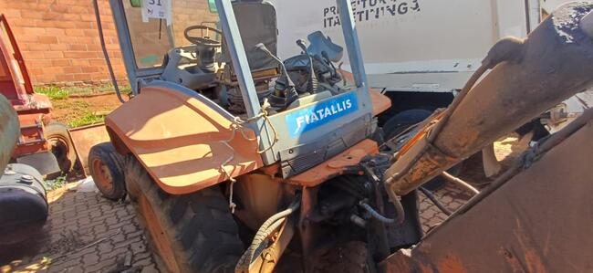 FIATALLIS FB 80.3