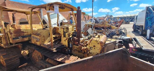 TRATOR ESTEIRA CATERPILLAR