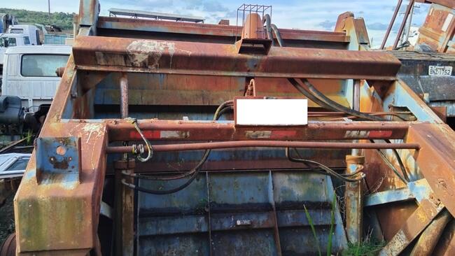 CAÇAMBA COMPACTADORA DE LIXO, AZUL