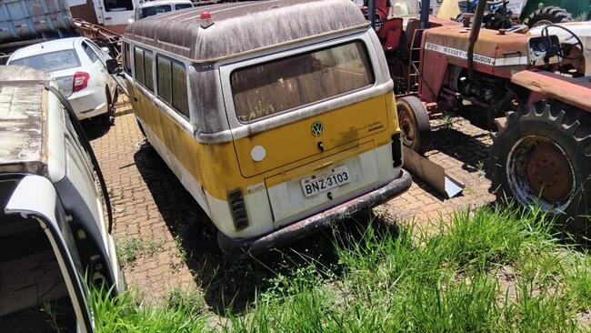 VW/KOMBI ESCOLAR