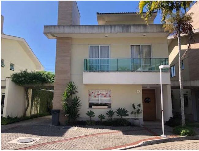 Casa 13, do Condomínio Private Aqua e Gourmet Residence, na Rua Elie Wiesel (antiga rua 30), 315, Recreio dos Bandeirantes, Rio de Janeiro/RJ, com aprox.. 220m²