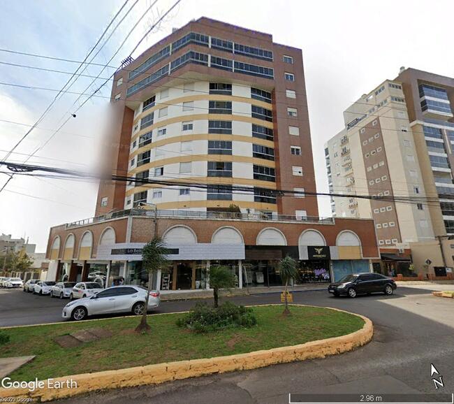 LEILÃO EXTRAJUDICIAL DE UM APTO. ED. COLISEU C/ÁREA DE 83,36M² INCLUI BOX C/ÁREA DE 12,50M² - CARAZINHO/RS