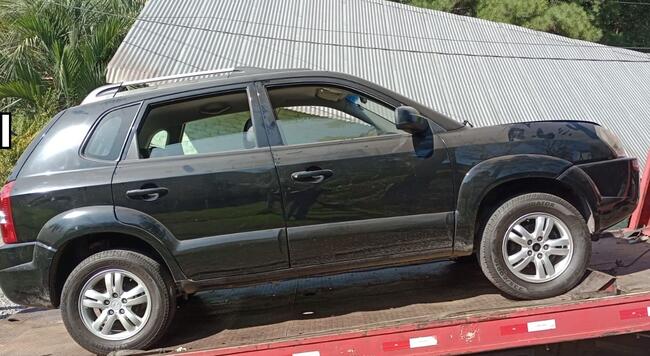 LEILÃO JUDICIAL DE VEÍCULO: I/ HYUNDAI TUCSON GL 2.0 - PLACA: MNW2354