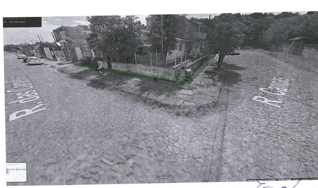 LEILÃO JUDICIAL DE UM TERRENO URBANO COM DUAS CASAS NÃO AVERBADAS EM SÃO LEOPOLDO/RS