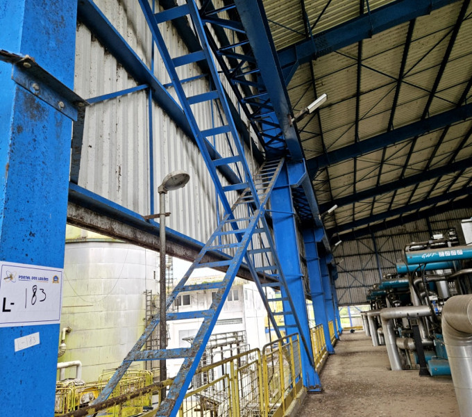 ARMAZEM ESTRUTURA VIGA 30m x 50m x 12m. VIGAS DE 30" E TELHAS CANALETAS