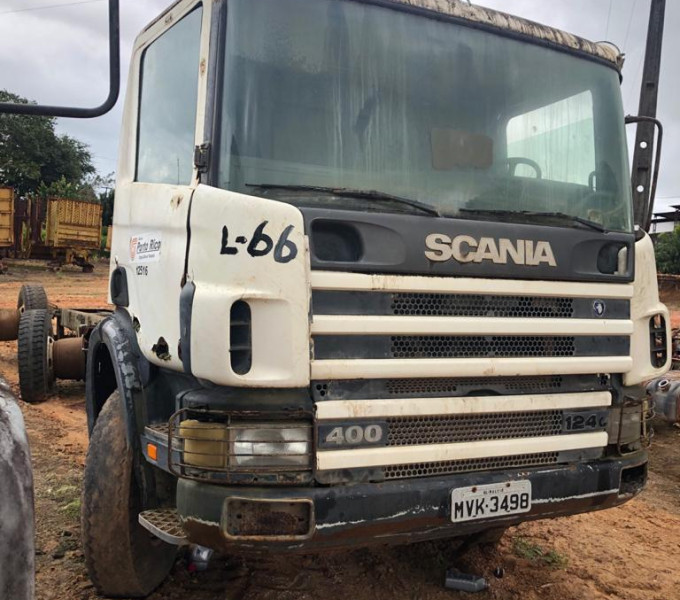 Caminhão Scania P124 400 MVK-3498