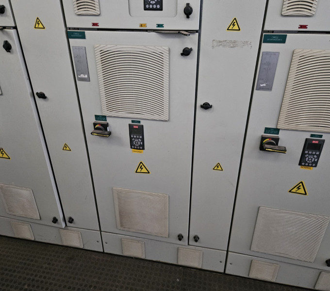 01 PAINEL DUPLO C/2 INVERSORES C/10