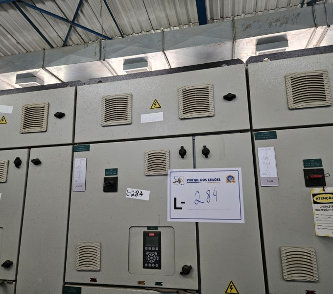 01 PAINEL DUPLO C/2 INVERSORES C11