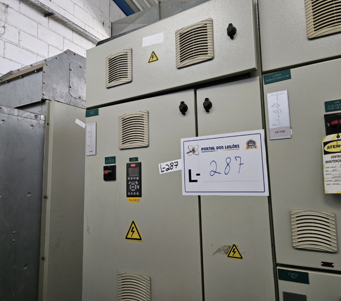 01 PAINEL DUPLO C/2 INVERSORES C14