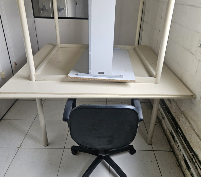 LOTE DE DIVERSOS PARA ESCRITÓRIO