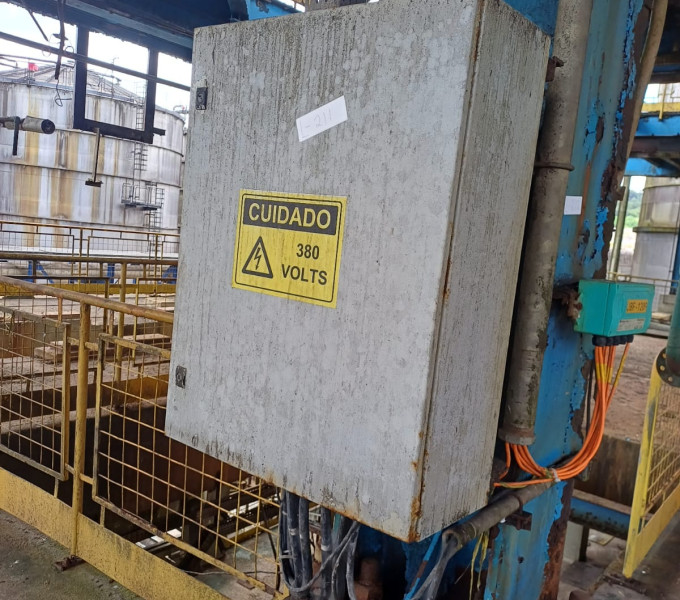 01 PAINEL ELÉTRICO