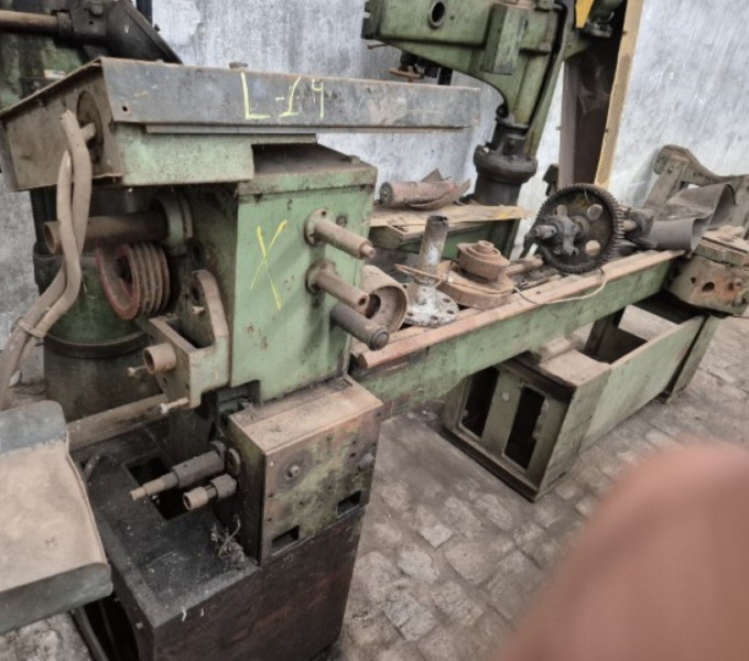 Torno Mecânico 2,5m barramento
