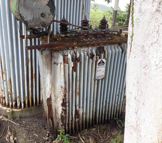 Tranformador 175 KVA entrada 6.600v saida 440v