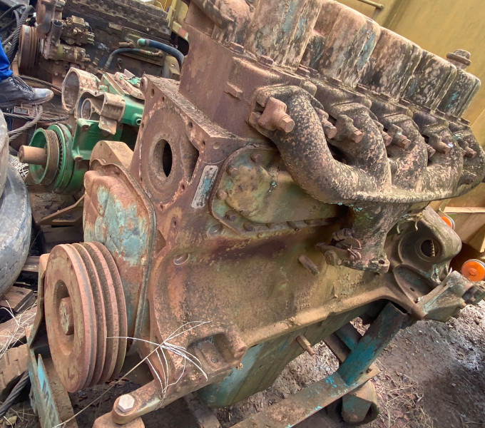 Motor a combustão Mercedes-Benz 5 cilindros