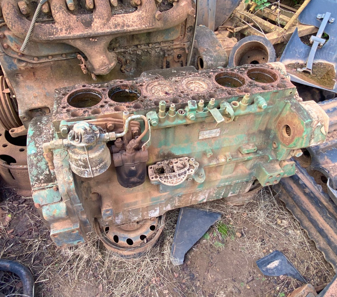 Motor a combustão John Deere 6 cilindros 6090