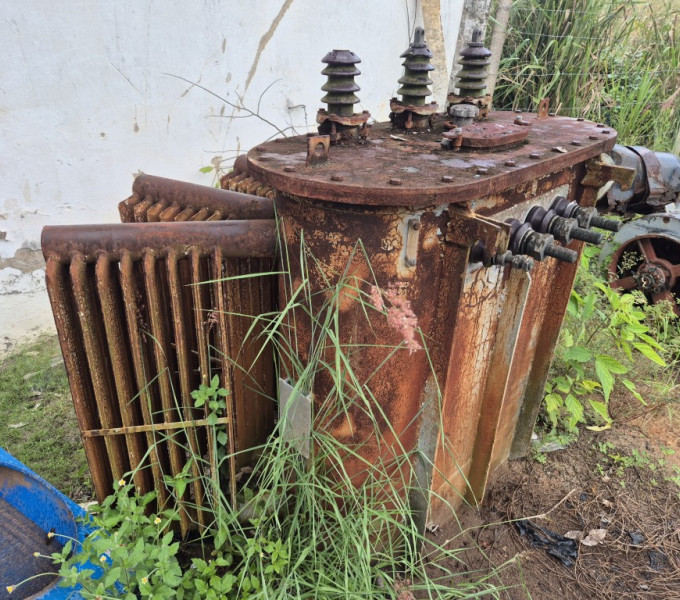 Transformador trifásico CEMEC 500KVA, com óleo