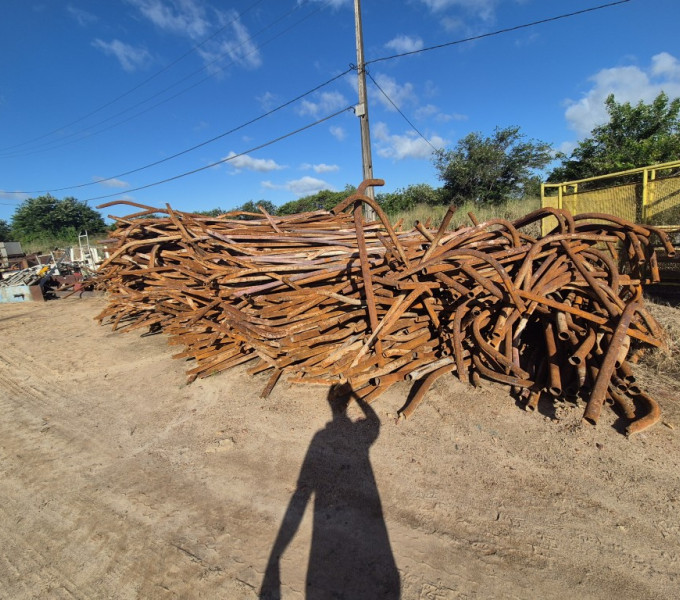 Retraços de tubo de caldeira, aprox. 200 Ton.