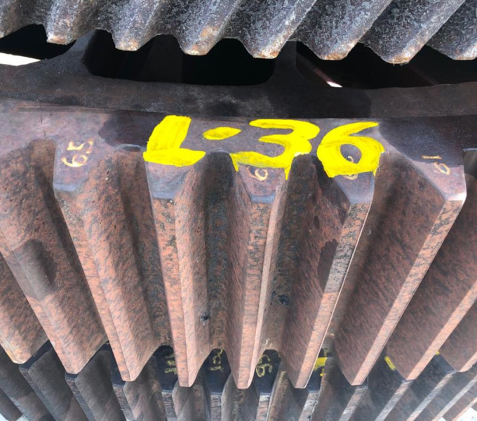 Volandeira de dentes paralelos Z-129