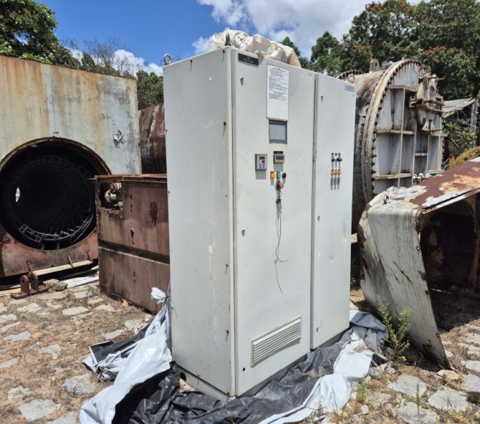 Gerador a vapor WEG 1900KVA com Turbina e redutor completo